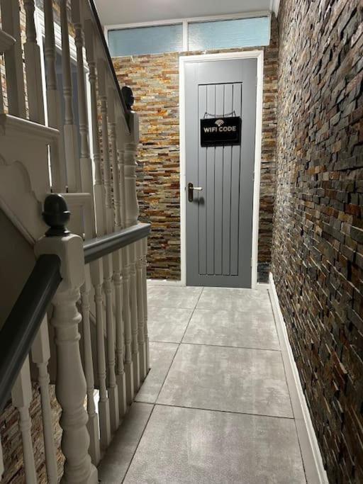 High Wycombe Centre- 2 Bed Flat Apartment Luaran gambar